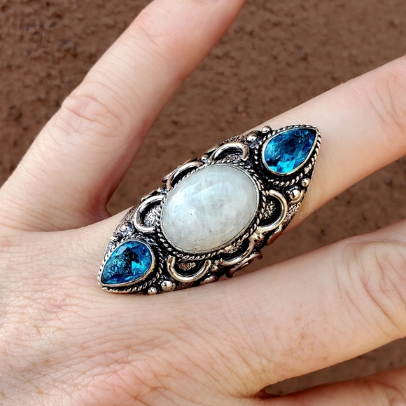 New Rainbow Moonstone & Blue Topaz 925 Silver Statement Ring. - Picture 12 of 15
